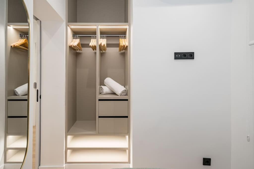 Lalatina I Calle Costanilla San Pedro 1Br 1Bh Madrid Bagian luar foto